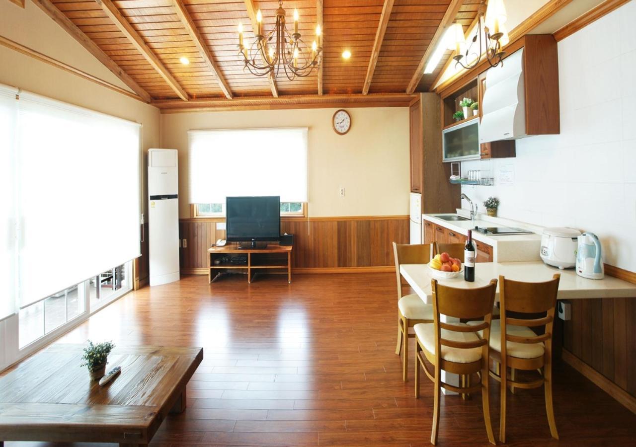Uts Village Jeju Exterior foto