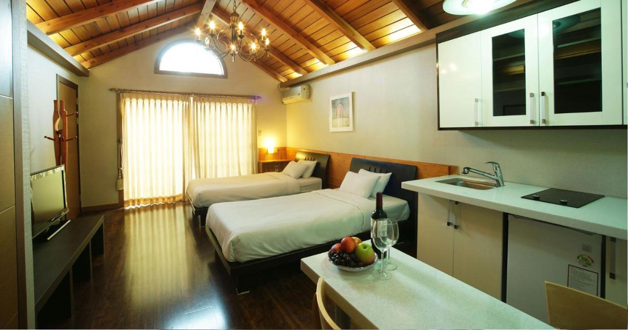 Uts Village Jeju Exterior foto